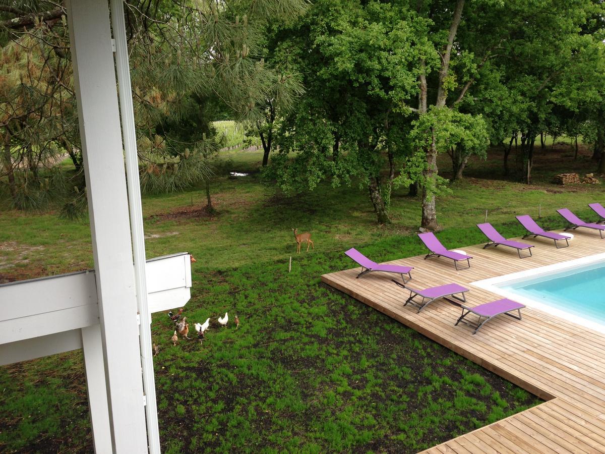 Domaine De Giron Bed & Breakfast Moulis-en-Medoc Exterior photo